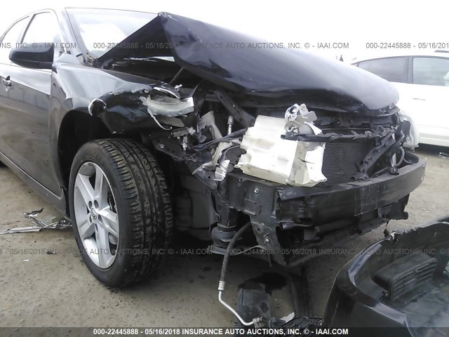 4T1BF1FK0DU270006 - 2013 TOYOTA CAMRY L/SE/LE/XLE 灰色 照片 6