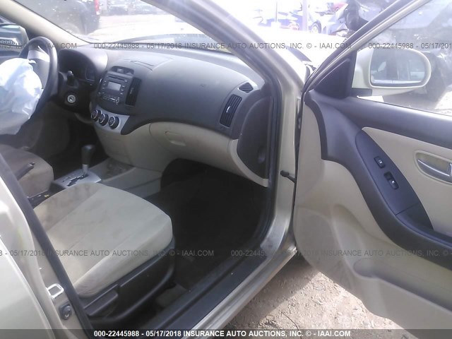 KMHDU46D99U733611 - 2009 HYUNDAI ELANTRA GLS/SE GOLD photo 5