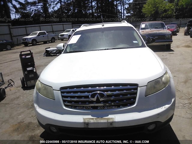 JNRBS08WX4X405064 - 2004 INFINITI FX45 WHITE photo 6