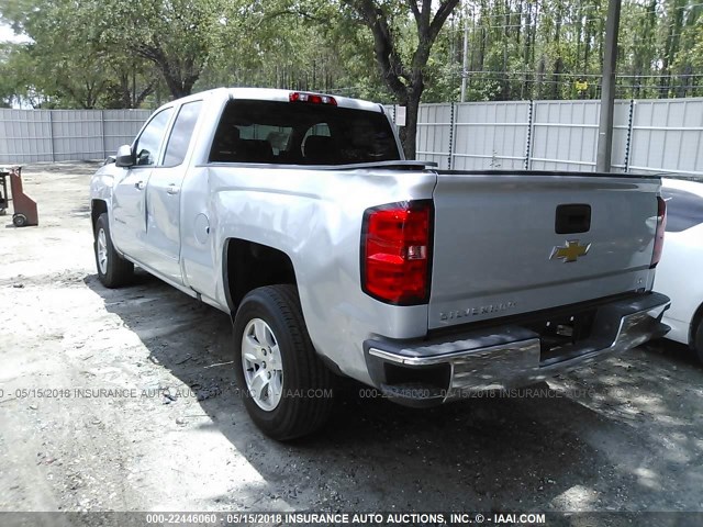 1GCRCREH9JZ157735 - 2018 CHEVROLET SILVERADO C1500 LT Silber Foto 3
