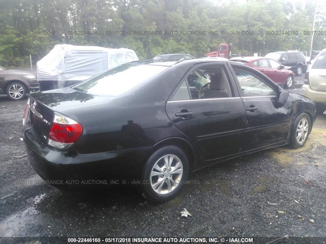 4T1BF30K56U115152 - 2006 TOYOTA CAMRY LE/XLE/SE შავი ფოტო 4