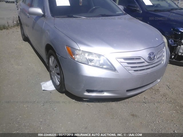 4T1BE46K98U747932 - 2008 TOYOTA CAMRY CE/LE/XLE/SE SILVER photo 6