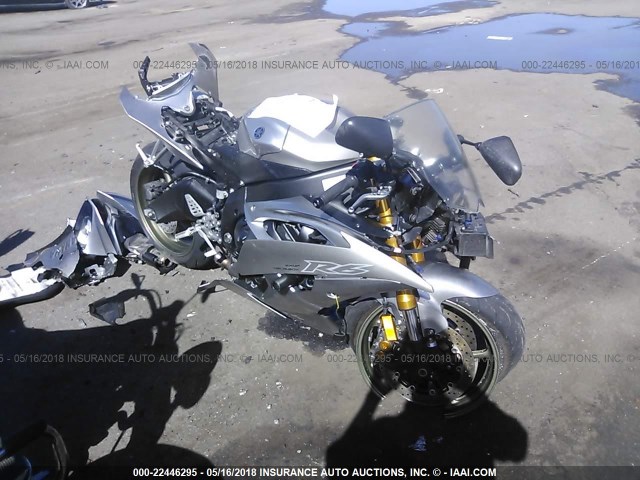 JYARJ16E38A009578 - 2008 YAMAHA YZFR6 SILVER photo 1