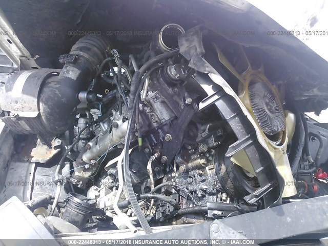 1GCHK23236F127966 - 2006 CHEVROLET SILVERADO K2500 HEAVY DUTY WHITE photo 10