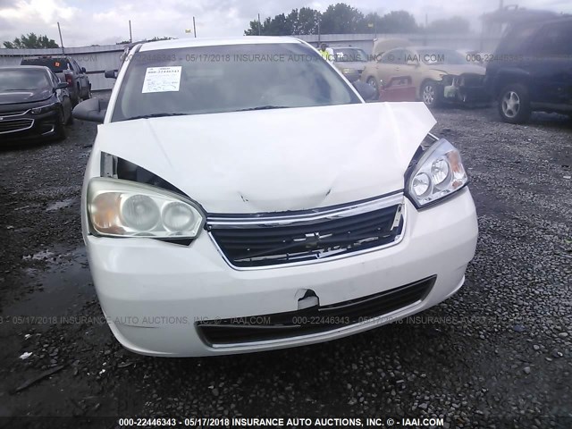 1G1ZS58F28F118804 - 2008 CHEVROLET MALIBU LS WHITE photo 6