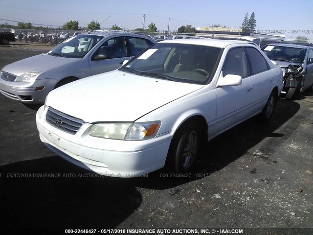 JT2BF22K8Y0284225 - 2000 TOYOTA CAMRY CE/LE/XLE WHITE photo 2