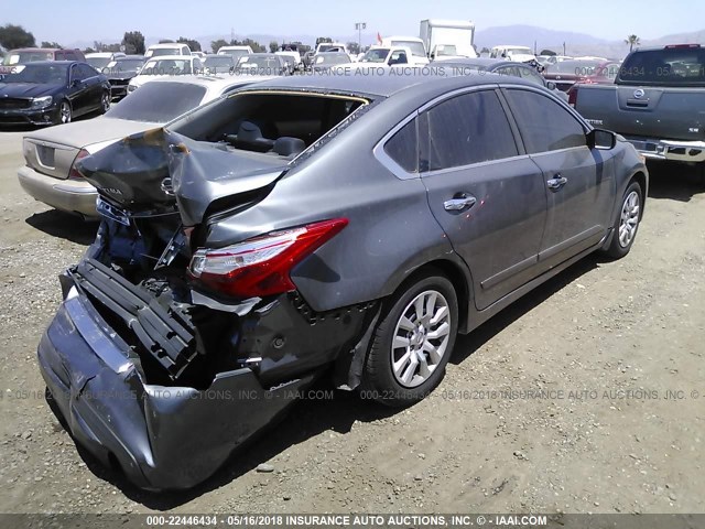 1N4AL3AP1GN385287 - 2016 NISSAN ALTIMA 2.5/S/SV/SL/SR GRAY photo 4