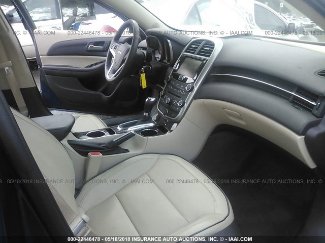 1G11F5SL5FF333249 - 2015 CHEVROLET MALIBU LTZ ლურჯი ფოტო 5