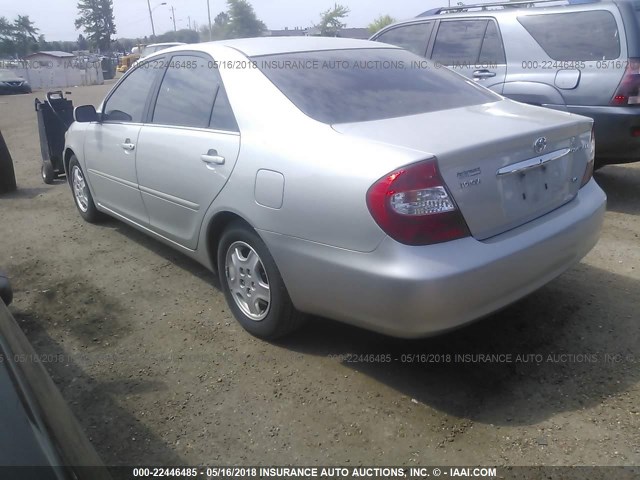 4T1BF32K62U022177 - 2002 TOYOTA CAMRY LE/XLE/SE Gümüş foto 3