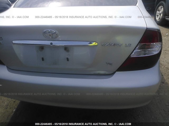 4T1BF32K62U022177 - 2002 TOYOTA CAMRY LE/XLE/SE Gümüş foto 6