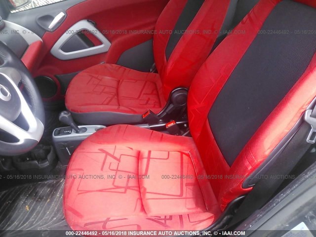 WMEEJ31X49K208742 - 2009 SMART FORTWO PURE/PASSION WHITE photo 8