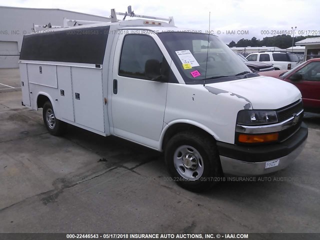 1GBHG31U161230395 - 2006 CHEVROLET EXPRESS G3500  Unknown photo 1