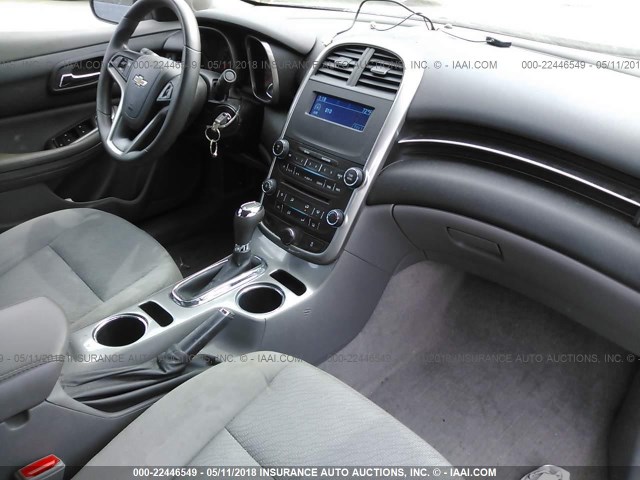 1G11A5SL0FF292740 - 2015 CHEVROLET MALIBU LS თეთრი ფოტო 5