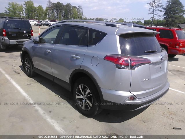 2T3WFREV0JW410540 - 2018 TOYOTA RAV4 ADVENTURE/XLE SILVER photo 3