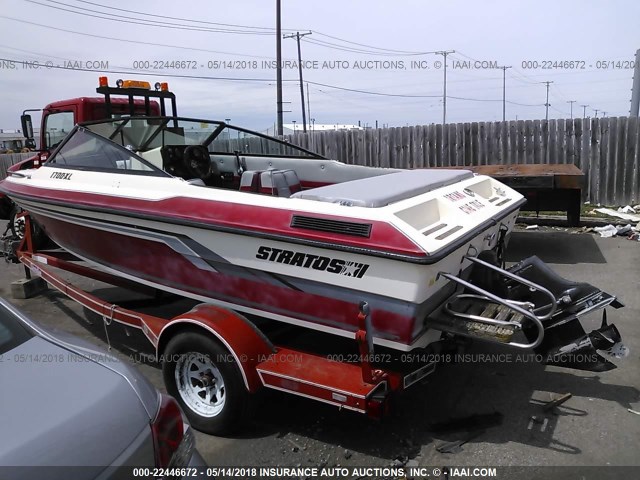 BNZ1B204C888 - 1988 STRATOS 17 FOOT  红色 照片 3