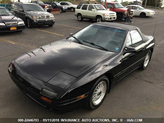 JM1FC3518J0106928 - 1988 MAZDA RX7 BLACK photo 2