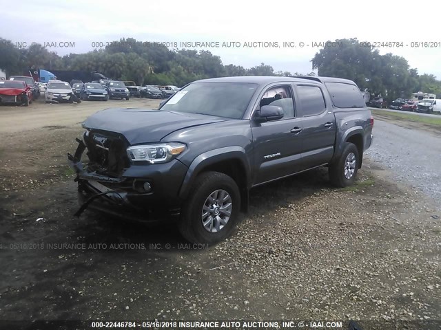 5TFAZ5CN3HX048139 - 2017 TOYOTA TACOMA DBL CAB/SR5/TRD SPORT/OR GRAY photo 2