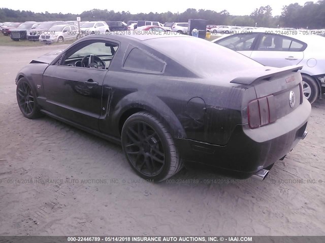 1ZVHT82H685160598 - 2008 FORD MUSTANG GT BLACK photo 3