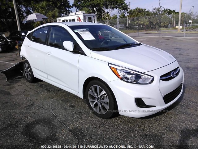 KMHCT4AE0HU372959 - 2017 HYUNDAI ACCENT SE 白色 照片 1