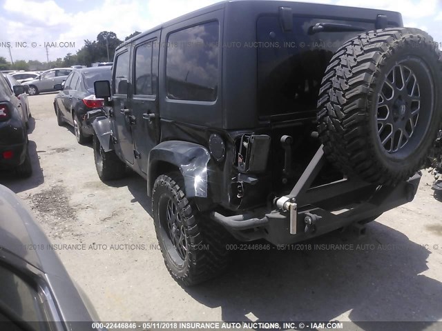 1C4BJWDG8FL563322 - 2015 JEEP WRANGLER UNLIMITE SPORT BLACK photo 3