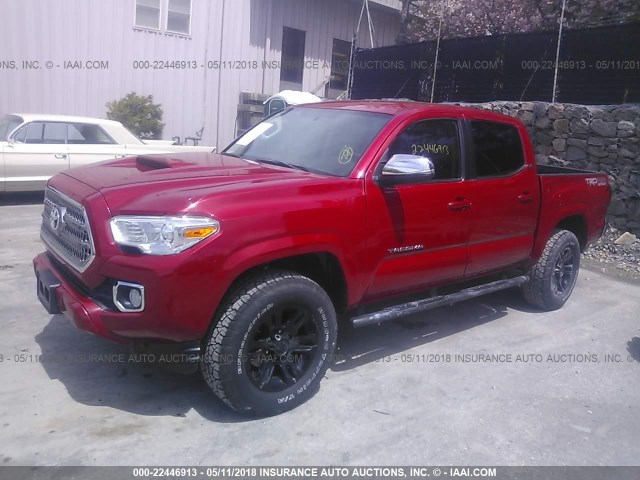 5TFCZ5AN4GX033238 - 2016 TOYOTA TACOMA DBL CAB/SR/SR5/TRD SPT/OR RED photo 2