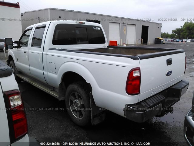 1FT7W2BT8CEC88700 - 2012 FORD F250 SUPER DUTY WHITE photo 3