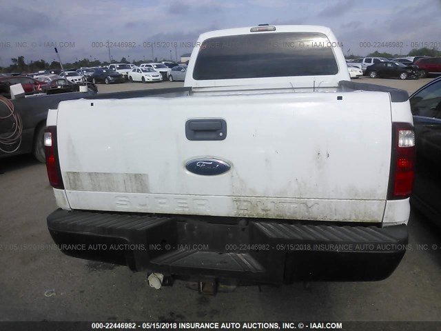 1FT7W3AT7BEB43136 - 2011 FORD F350 SUPER DUTY WHITE photo 6