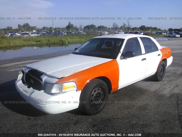 2FAHP71V38X166470 - 2008 FORD CROWN VICTORIA POLICE INTERCEPTOR WHITE photo 2