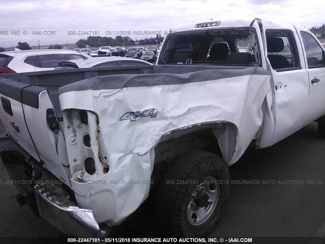 1GCHK43K69F163926 - 2009 CHEVROLET SILVERADO K2500 HEAVY DUTY WHITE photo 6