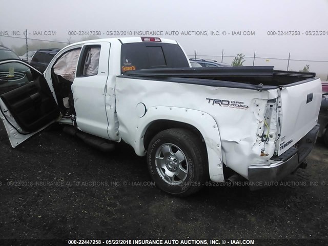 5TFUM5F16DX042494 - 2013 TOYOTA TUNDRA DOUBLE CAB SR5 WHITE photo 3