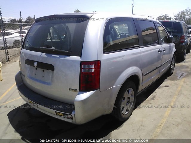 1D8HN44H88B134395 - 2008 DODGE GRAND CARAVAN SE GRAY photo 4