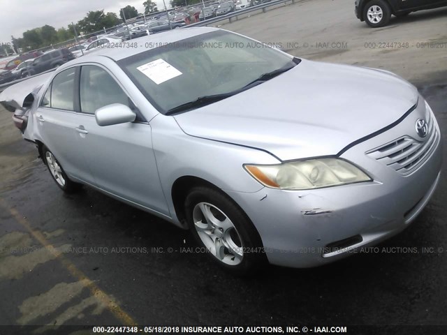 4T1BE46K77U505770 - 2007 TOYOTA CAMRY NEW GENERAT CE/LE/XLE/SE SILVER photo 1