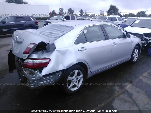 4T1BE46K77U505770 - 2007 TOYOTA CAMRY NEW GENERAT CE/LE/XLE/SE SILVER photo 4