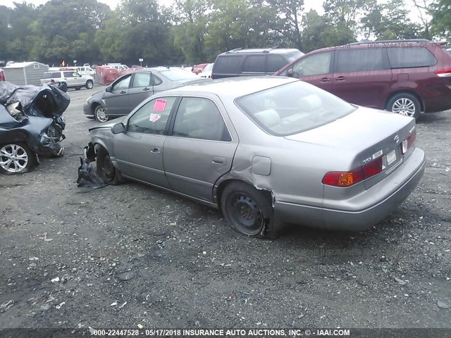 4T1BG22KX1U104550 - 2001 TOYOTA CAMRY CE/LE/XLE BEIGE photo 3