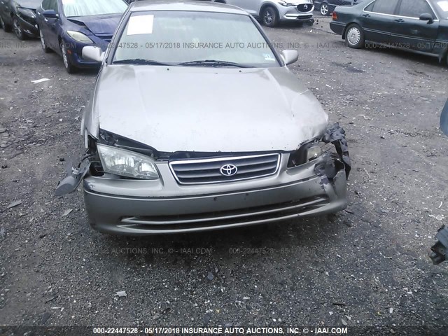4T1BG22KX1U104550 - 2001 TOYOTA CAMRY CE/LE/XLE BEIGE photo 6