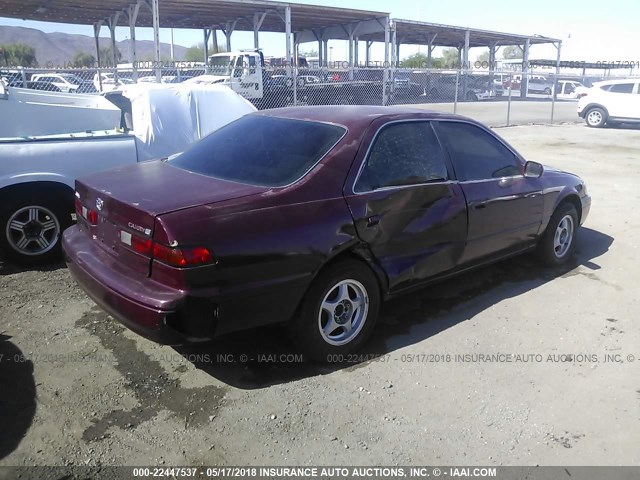 JT2BG22K7W0144225 - 1998 TOYOTA CAMRY CE/LE/XLE ბურგუნდია ფოტო 4