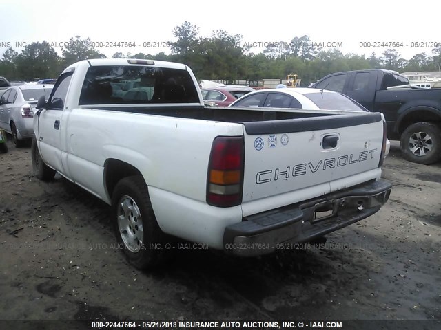 1GCEC14W0YE134944 - 2000 CHEVROLET SILVERADO C1500 WHITE photo 3