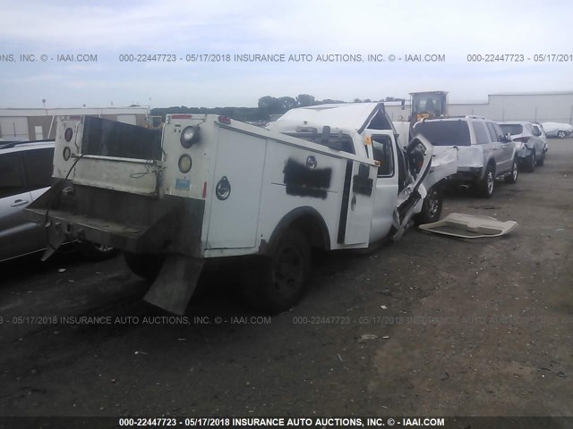 1FDSX35YX8EE36272 - 2008 FORD F350 SRW SUPER DUTY WHITE photo 4