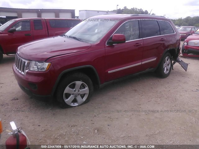 1J4RS4GG8BC539294 - 2011 JEEP GRAND CHEROKEE LAREDO RED photo 2