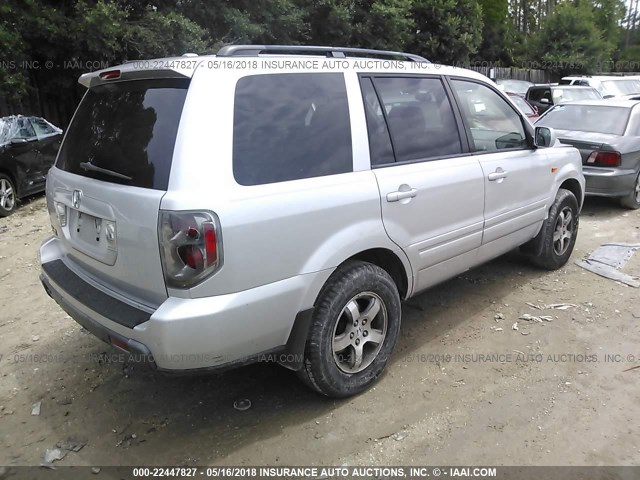 5FNYF283X8B013590 - 2008 HONDA PILOT SE SILVER photo 4