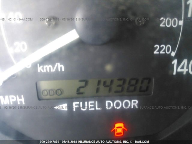 4T1BF22K6YU113257 - 2000 TOYOTA CAMRY LE/XLE Silber Foto 7