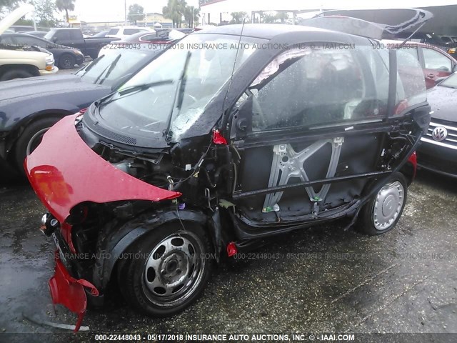 WMEEJ3BA1DK615937 - 2013 SMART FORTWO PURE/PASSION RED photo 2