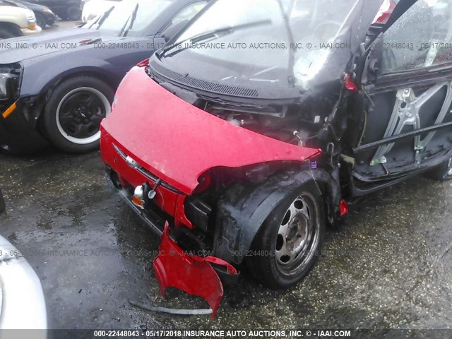 WMEEJ3BA1DK615937 - 2013 SMART FORTWO PURE/PASSION RED photo 6