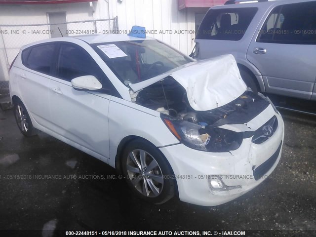 KMHCU5AE1DU080475 - 2013 HYUNDAI ACCENT GLS/SE WHITE photo 1