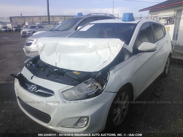 KMHCU5AE1DU080475 - 2013 HYUNDAI ACCENT GLS/SE WHITE photo 2