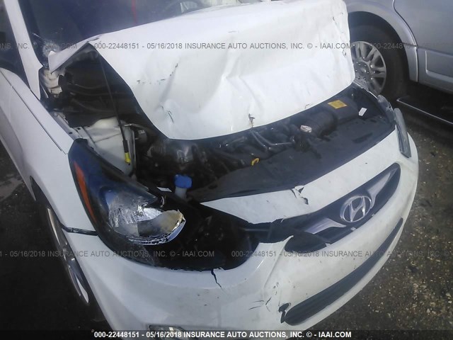 KMHCU5AE1DU080475 - 2013 HYUNDAI ACCENT GLS/SE WHITE photo 6