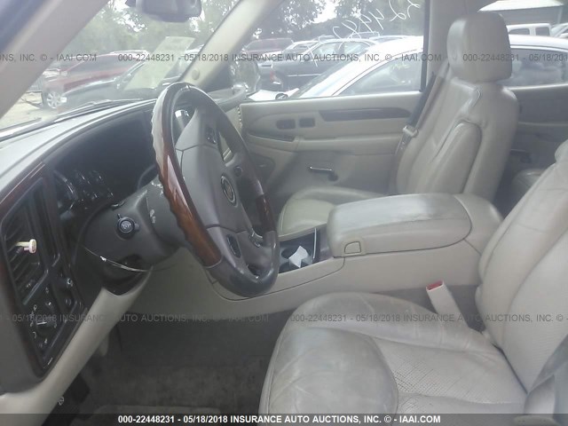 1GYEC63N35R256332 - 2005 CADILLAC ESCALADE LUXURY თეთრი ფოტო 5