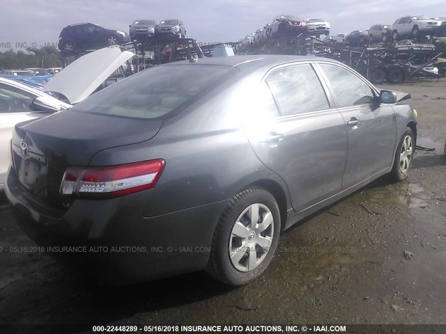 4T1BF3EK7AU039323 - 2010 TOYOTA CAMRY SE/LE/XLE 灰色 照片 4