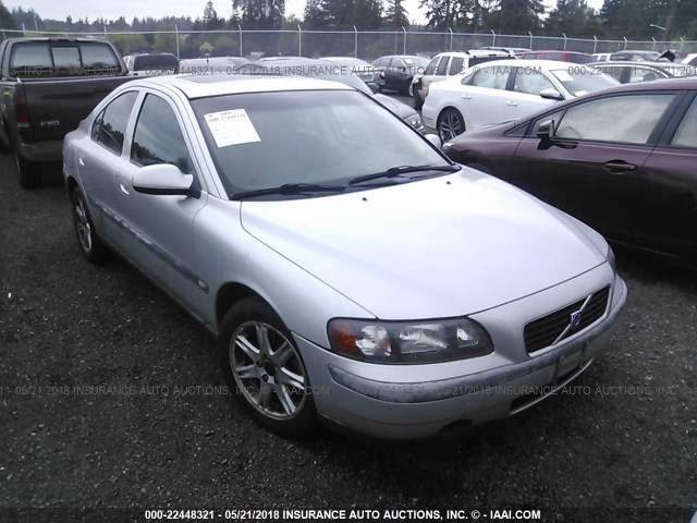 YV1RS61R822181416 - 2002 VOLVO S60 SILVER photo 1