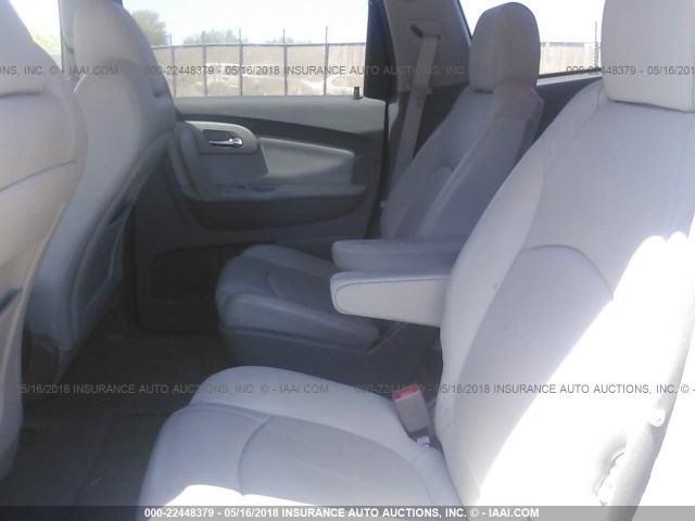 1GNKVJED2BJ294484 - 2011 CHEVROLET TRAVERSE LT WHITE photo 8